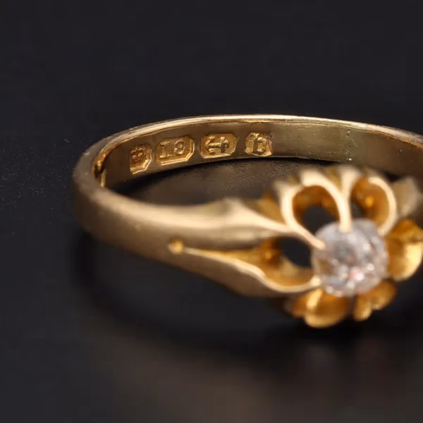 Victorian 18ct Gold Diamond Ring