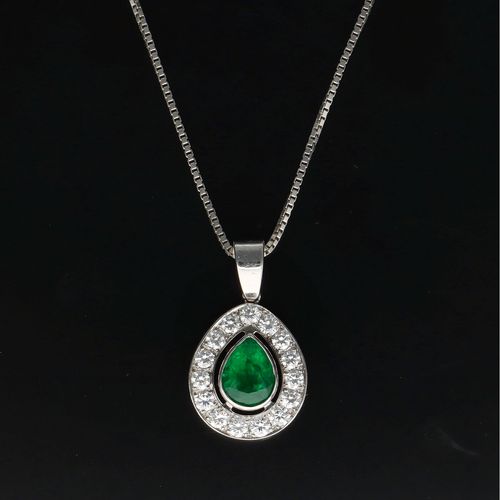 18ct Gold Emerald and Diamond Pendant Necklace image-1