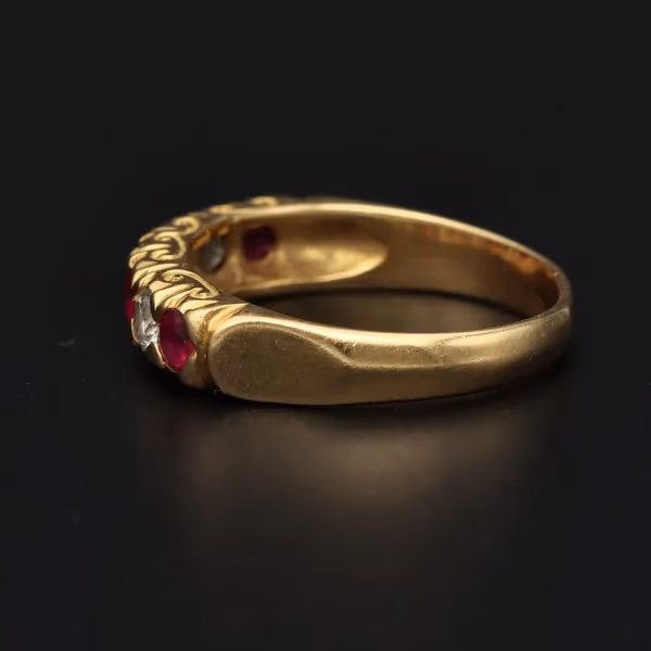 18ct Gold Ruby and Diamond Ring