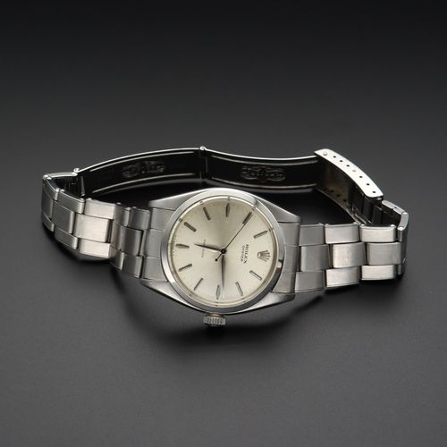 Rolex Oyster Watch image-4