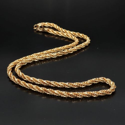 9ct Gold Textured Rope Chain image-2