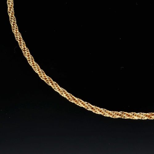 9ct Gold Textured Rope Chain image-4