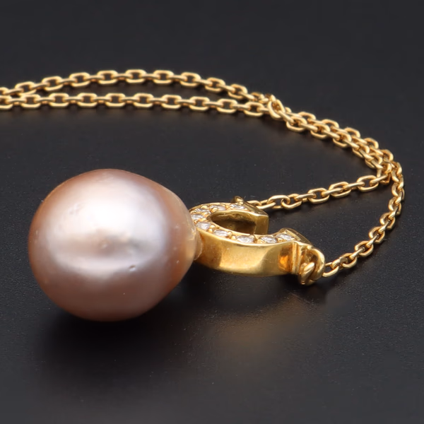18ct Gold Pendant with Pink Pearl and Diamonds on a Chain
