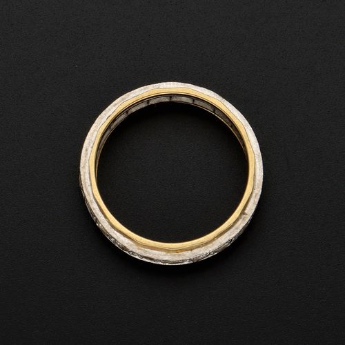 1950s 18ct Gold White Sapphire Full Eternity Ring image-4