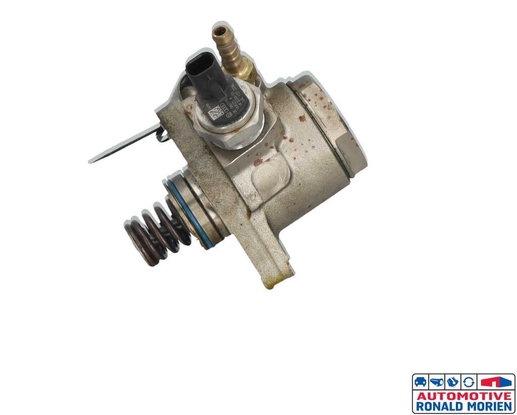 Used Mechanical fuel pump Volkswagen Polo V (6R) 1.0 TSI 12V BlueMotion Price € 75,00 Margin scheme offered by Automaterialen Ronald Morien B.V.