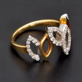 18ct Gold Diamond Ring