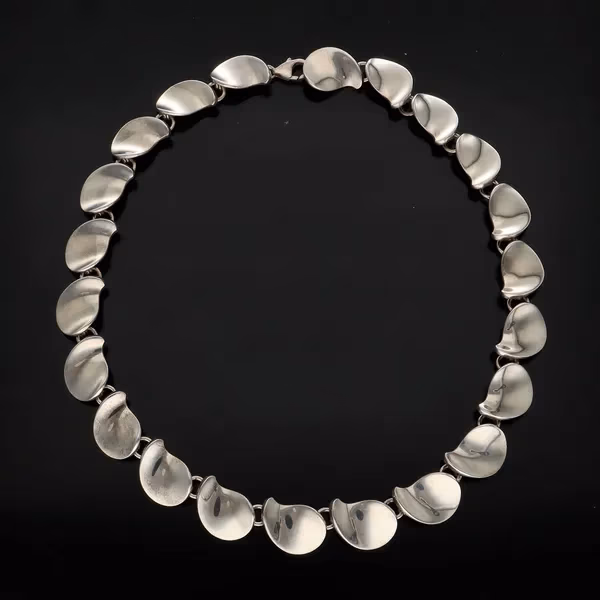 Silver Link Necklet