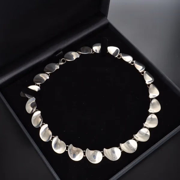 Silver Link Necklet