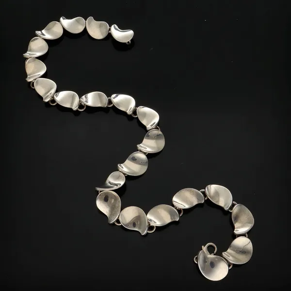 Silver Link Necklet