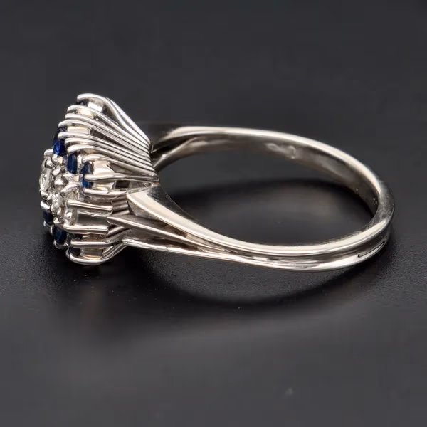 18ct Gold Sapphire and Diamond Ring