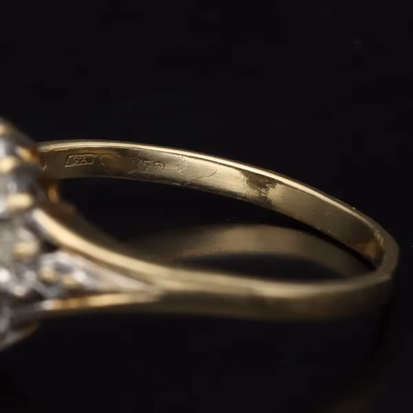 9k Gold Diamond Cluster Ring