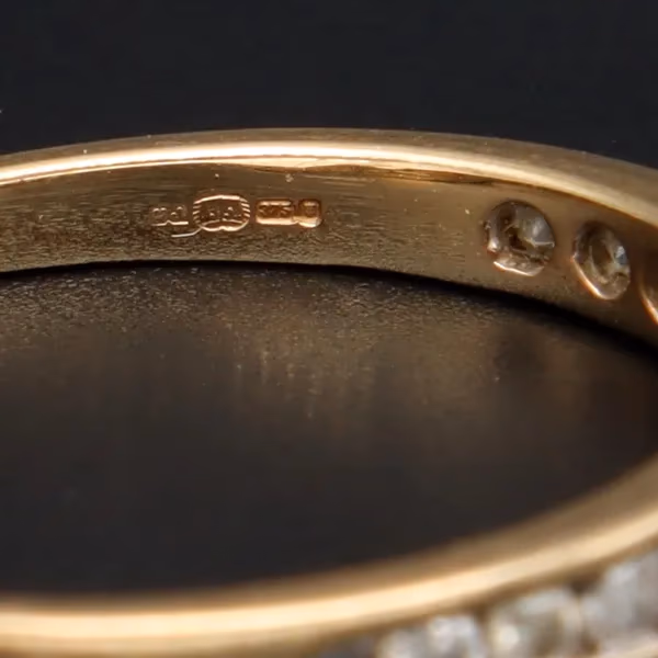 Gold .25ct Diamond Ring