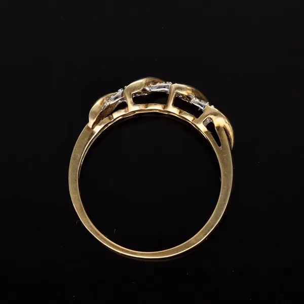 9ct Gold Diamond Ring