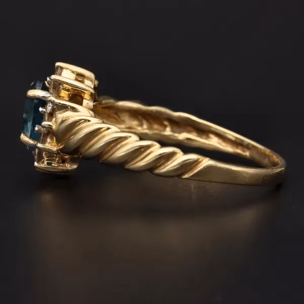Large 14ct Gold Tanzanite Diamond Retro Ring. Size W