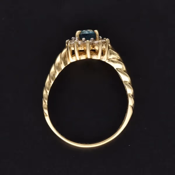 Large 14ct Gold Tanzanite Diamond Retro Ring. Size W