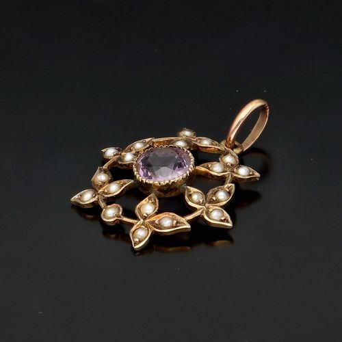 Early 20th Century 9ct Gold Amethyst and Seed Pearl Pendant image-2