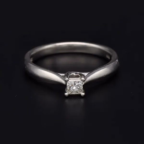 Platinum Princess Cut Diamond Ring