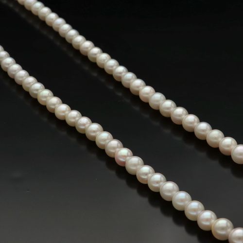 9k Gold Clasp Graduated Cultured Pearls image-3