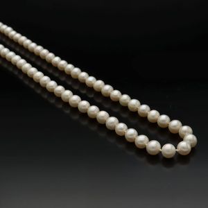 9ct Gold Clasp Cultured Pearls