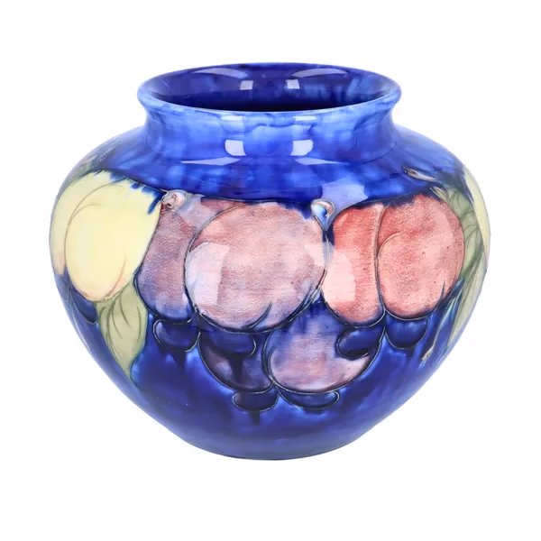 Very Large Early 20th Century William Moorcroft Wisteria Vase