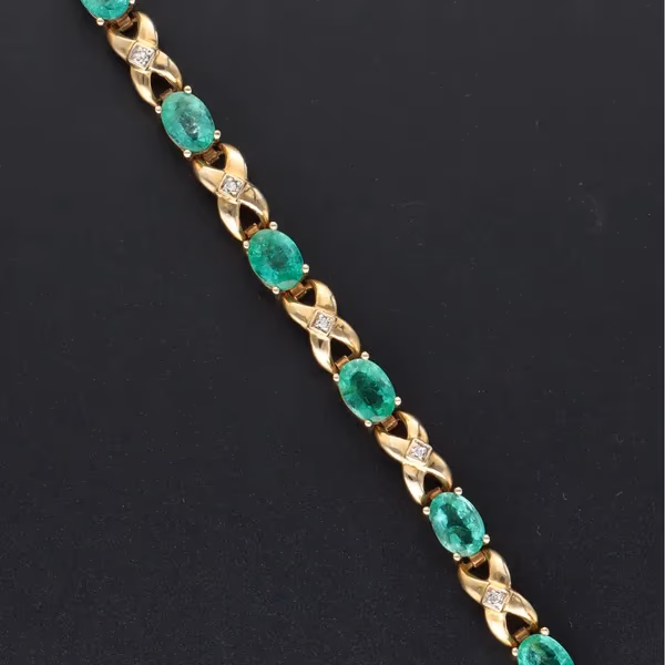 9ct Gold Fine Jewellery Company Emerald and Diamond Bracelet