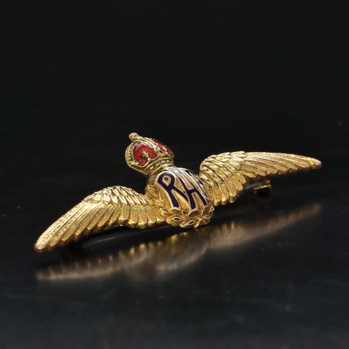 Early 20th Century 9ct Gold RAF Sweetheart Brooch image-3