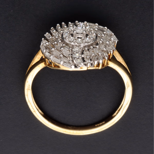 9ct Yellow Gold Diamond Whirlpool Design Ring