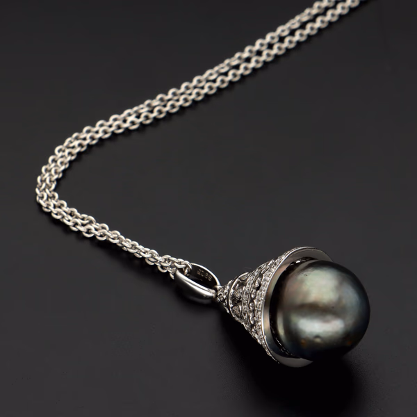 Silver Pendant with Cultured Pearl and Cubic Zircona