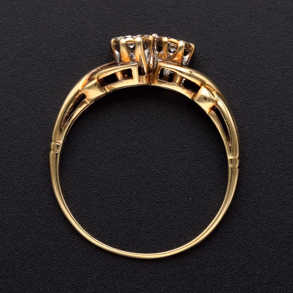 Retro Gold Diamond Ring