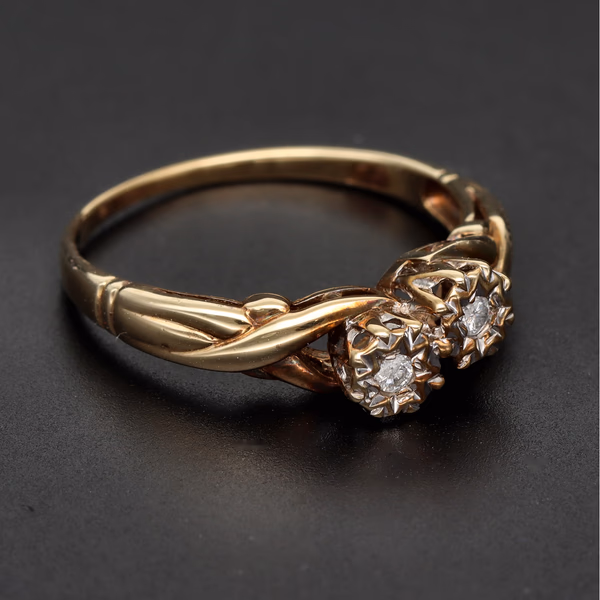 Retro Gold Diamond Ring