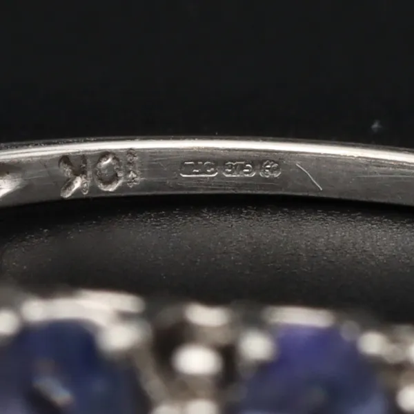 Gold Tanzanite Diamond Ring
