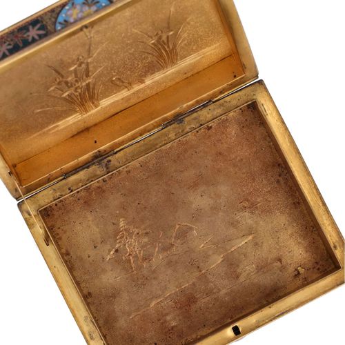Japanese Meiji Period Cloisonné Enamel Box image-4