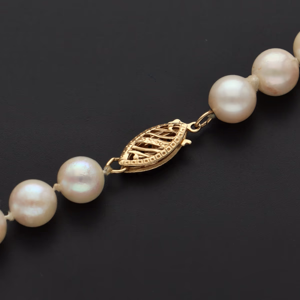 Cultured Pearl Necklace