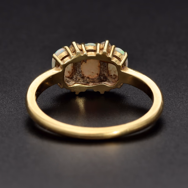 Retro 18ct Yellow Gold Opal & Diamond Ring
