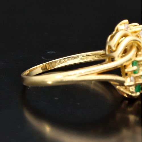 20th Century 18ct Gold Emerald and Diamond Ring image-4