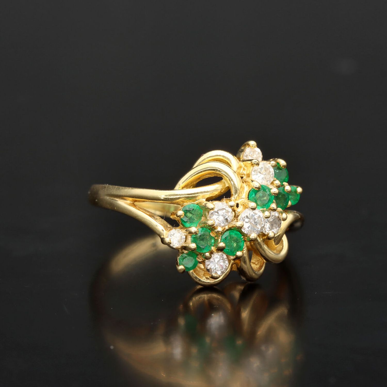 18ct gold emerald online and diamond ring