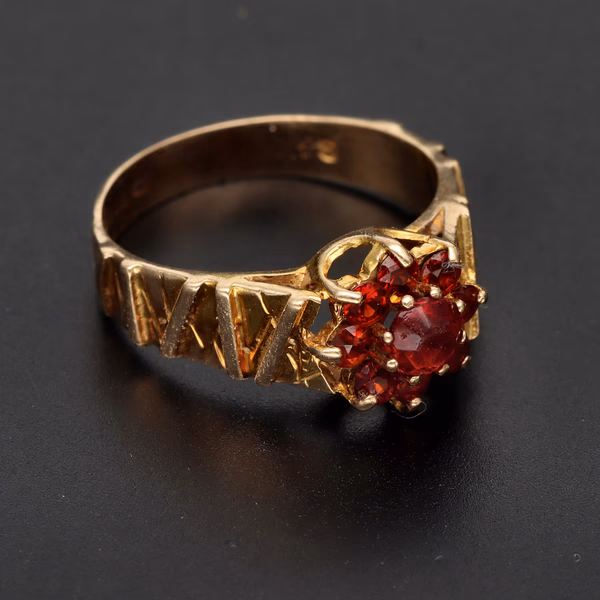 Vintage 9ct Yellow Gold Garnet Cluster Ring By Slade & Kempton