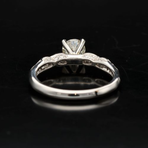 Platinum Diamond Ring image-3