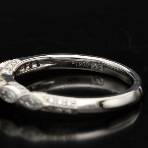 Platinum Diamond Ring image-4