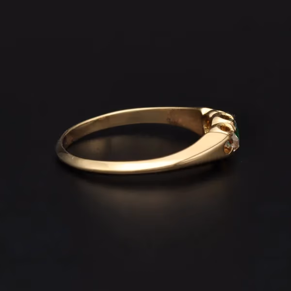 Antique 14ct Gold Emerald and Diamond Ring