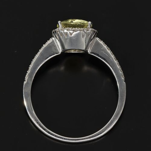 18ct Gold Lemon Quartz and Diamond Ring image-4