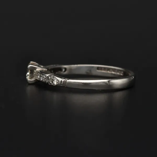 18ct Gold Diamond Ring. Birmingham 1973
