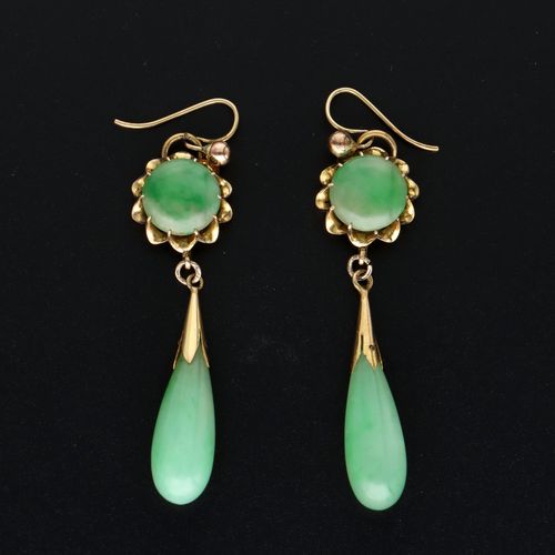 Early 20th Century 14k Gold Jade Drop Earrings image-1