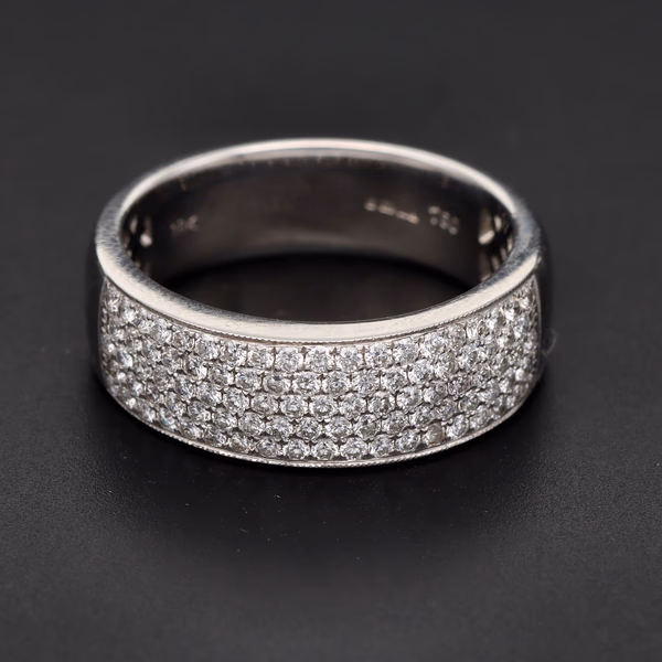 18ct White Gold & Diamond Cluster Ring