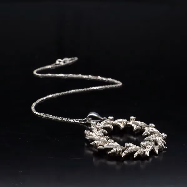 Vintage 18ct Gold Diamond Pendant Necklace