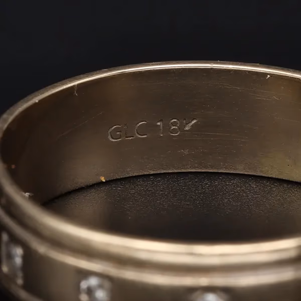 18ct Gold Diamond Ring