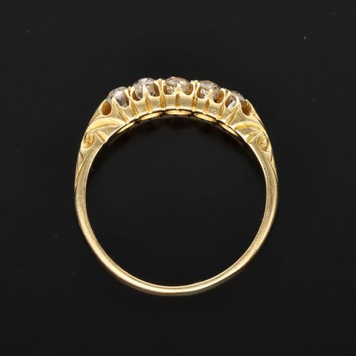 Antique 18ct Gold Five Stone Diamond Ring image-6