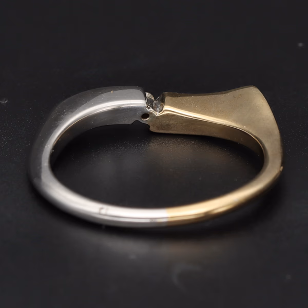 9ct Gold Diamond Ring