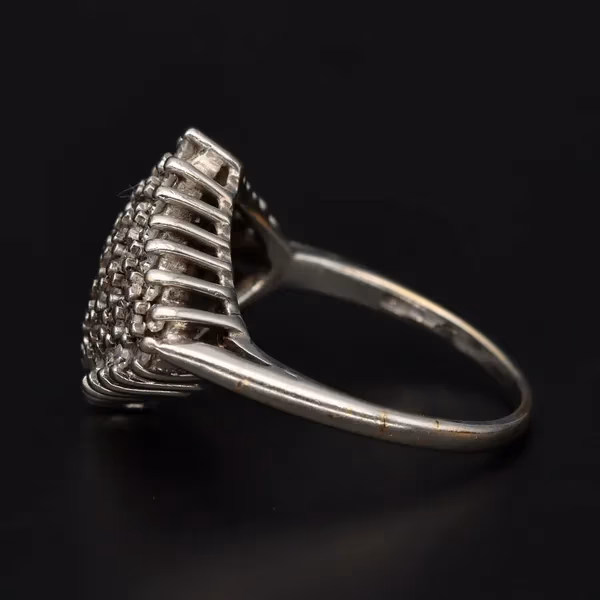 9ct Gold Diamond Cluster Ring