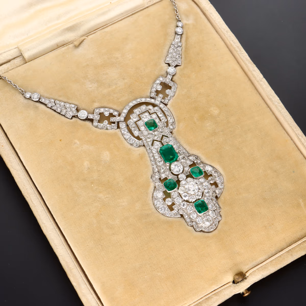Ex-Marlene Dietrich Art Deco Platinum Emerald & Diamond Necklace